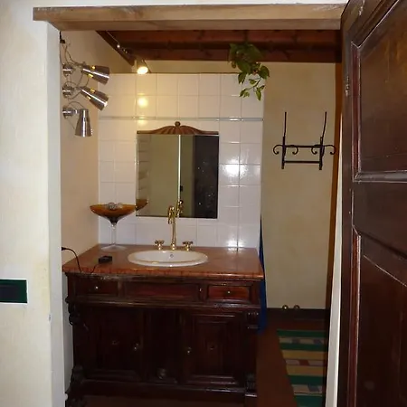 Country House Apartment *